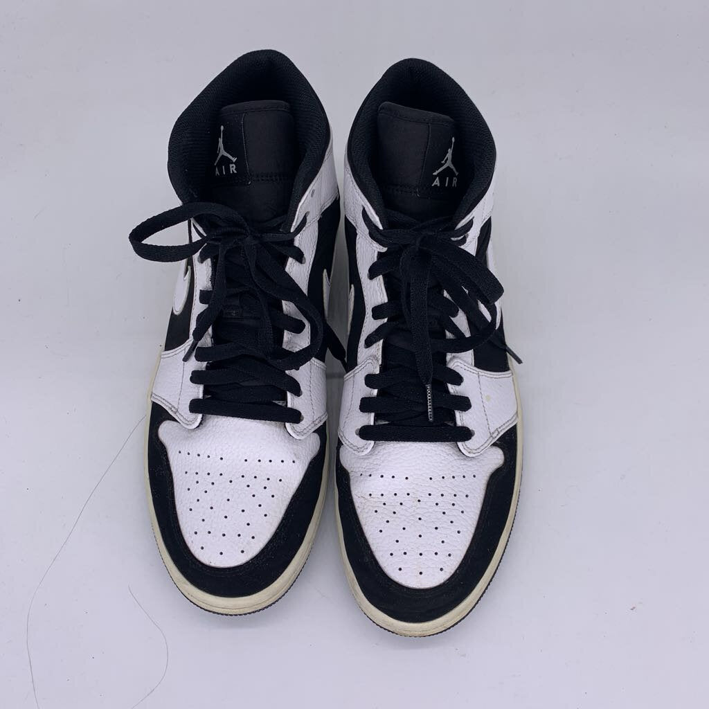 Air Jordan Sneakers