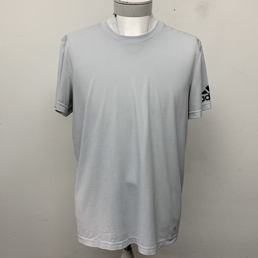 Adidas T-Shirt